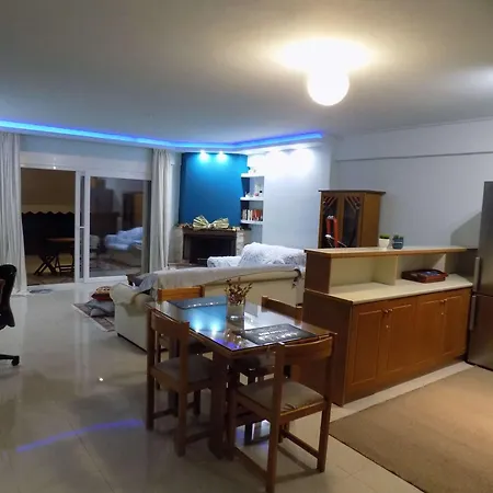Natalys 2 Bedroom Gorgeous In *