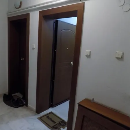Natalys 2 Bedroom Gorgeous In Apartment *